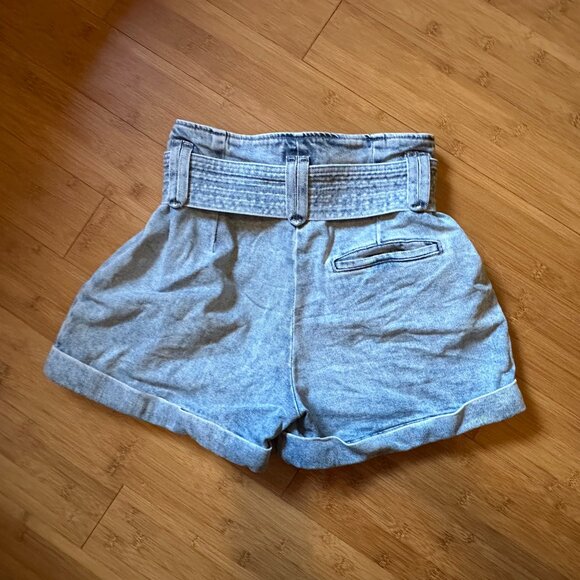 Sezane Rome Shorts - Snow Blue - Picture 4 of 6